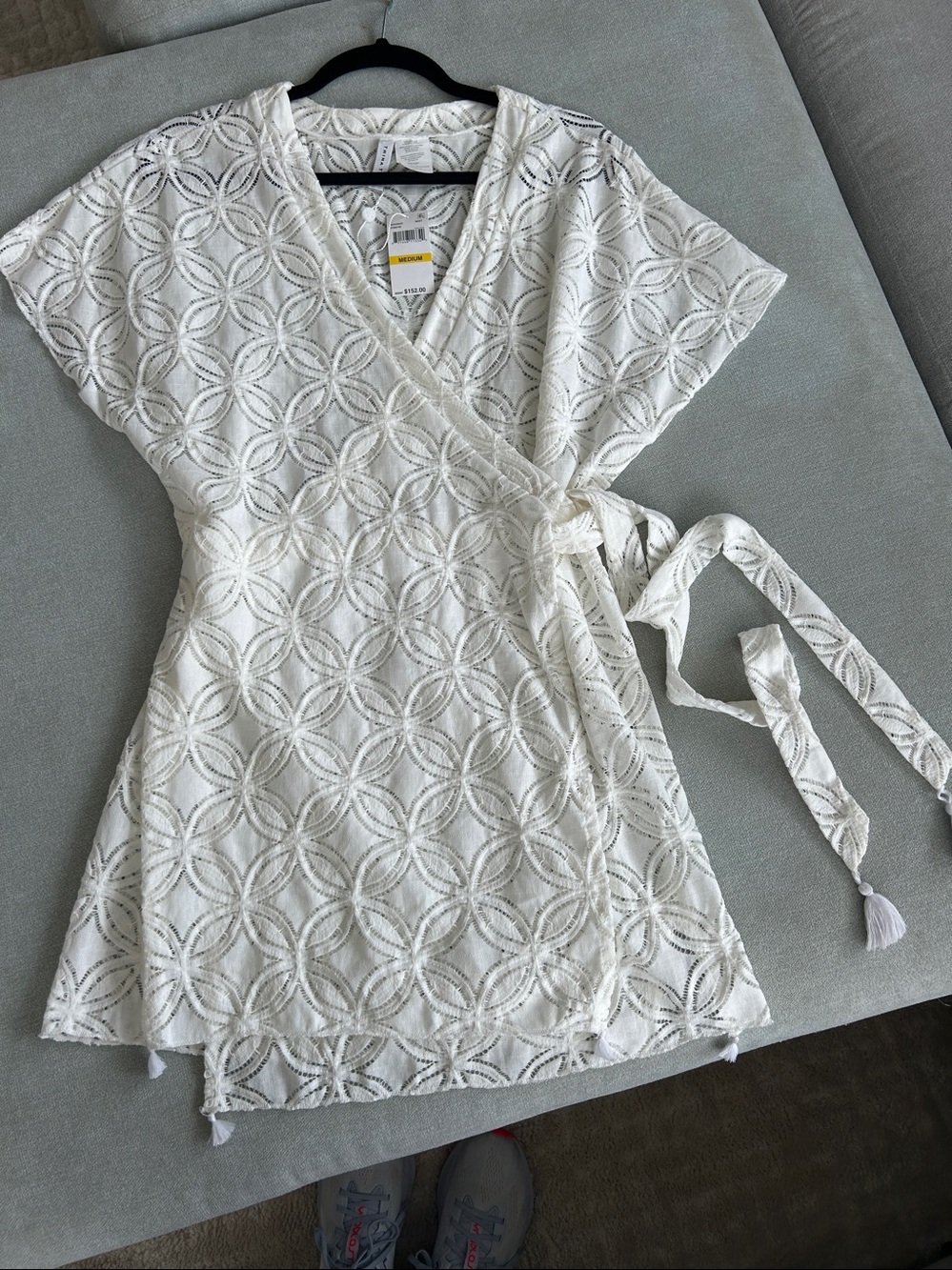 NWT Trina Turk White Lace Wrap Dress Cover-Up Medium MSRP $152 - Picture 1 of 7